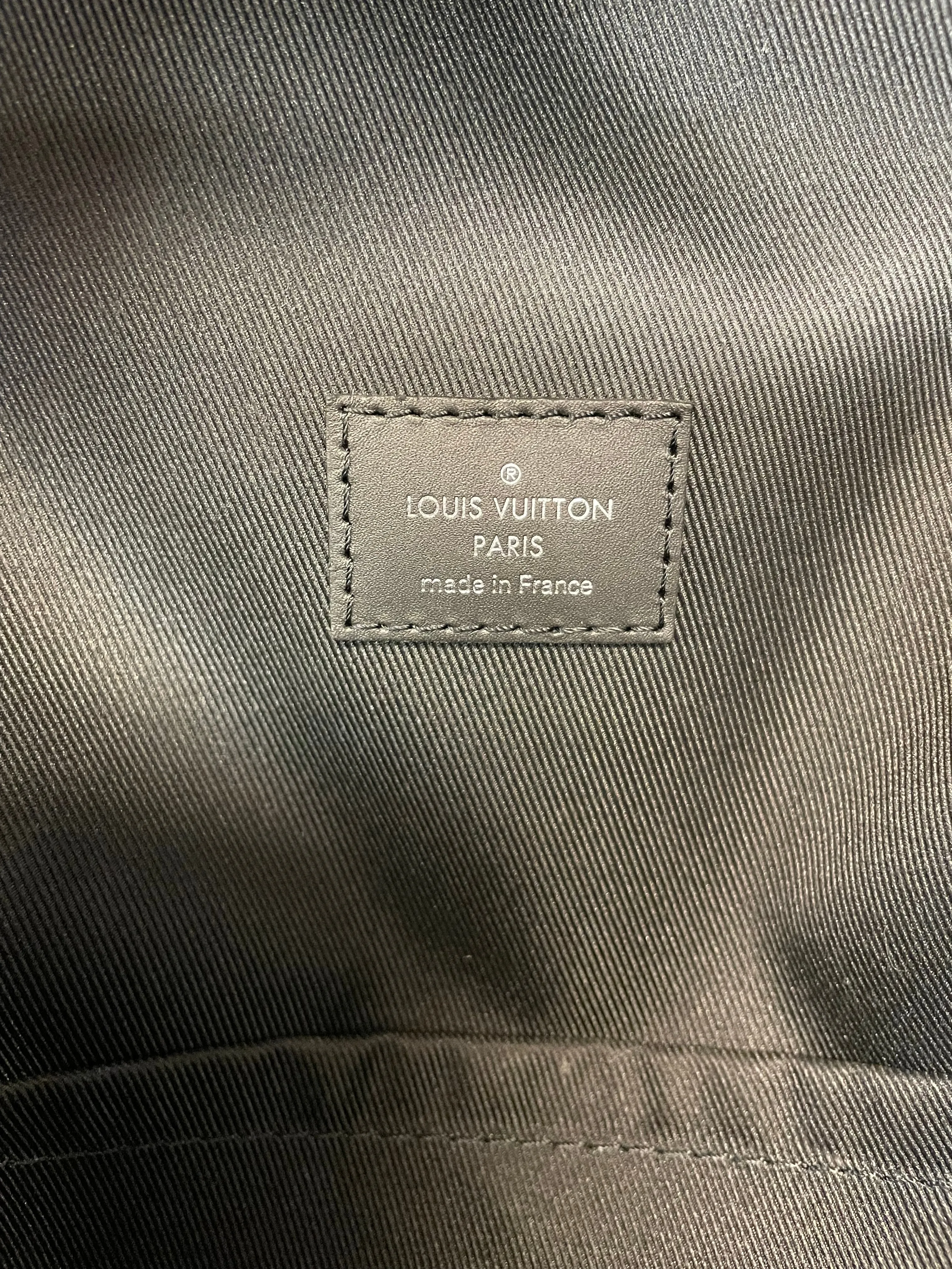 Backpack Luxury Designer By Louis Vuitton, Size: Large
