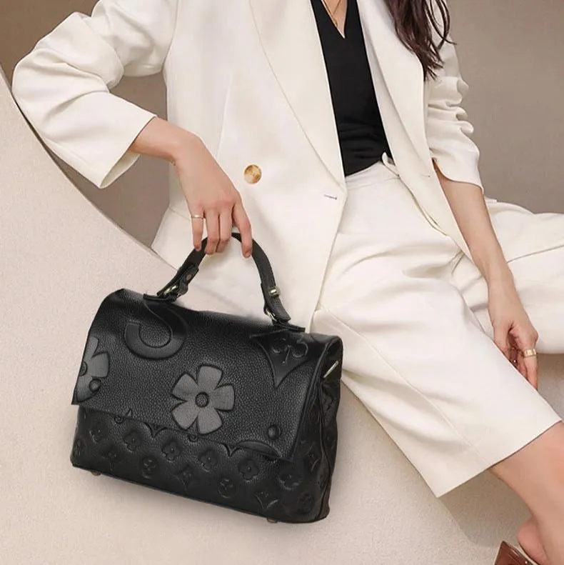Hana Crossbody Bag